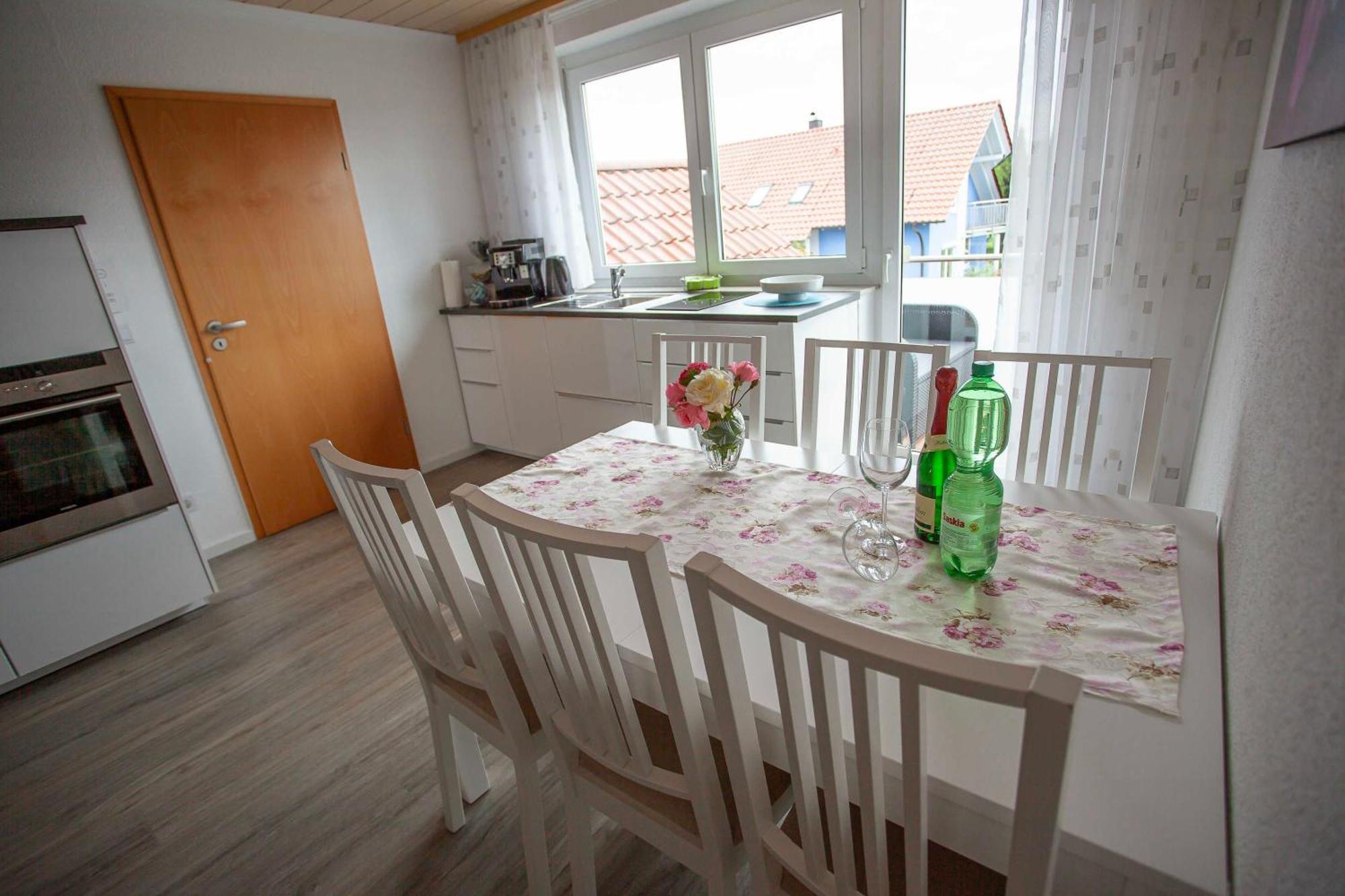 Ferienwohnung-Herbolzheim Buitenkant foto